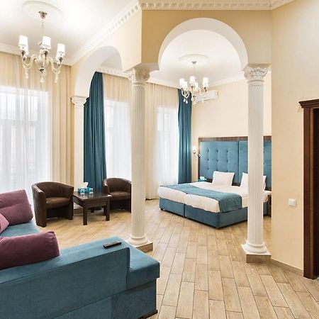 Hotel Baron 敖德萨 外观 照片
