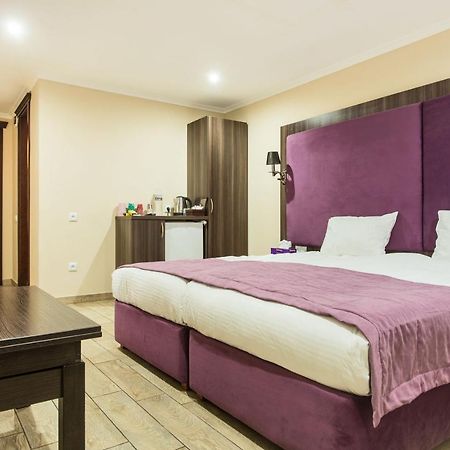 Hotel Baron 敖德萨 外观 照片