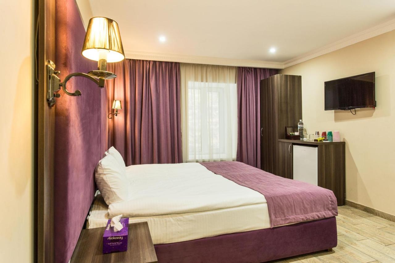 Hotel Baron 敖德萨 客房 照片