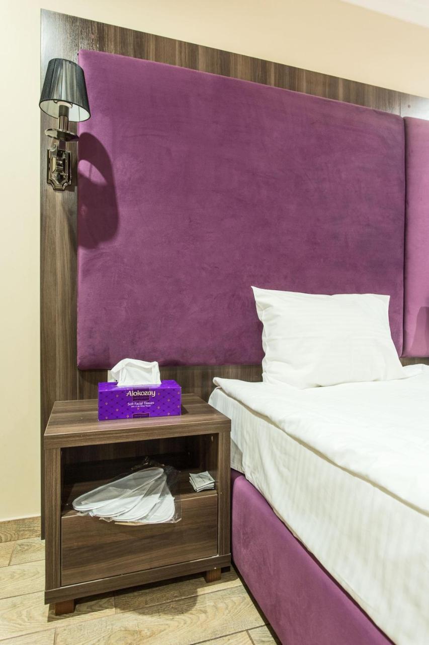 Hotel Baron 敖德萨 外观 照片
